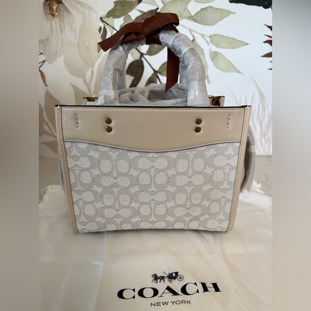 NWT Coach Jacquard Rogue 25 Chalk & Ivory - Picture 2 of 13